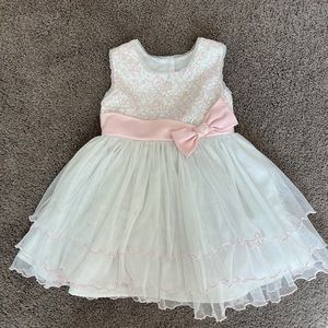 Cute white and pink toddler dress.